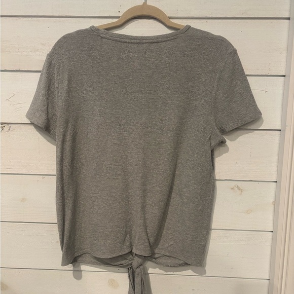 Madewell Gray Knot Front Tee shirt Size Small. - Picture 7 of 10